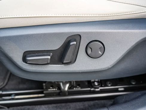Certified 2024 Kia EV6 Wind RWD image 21