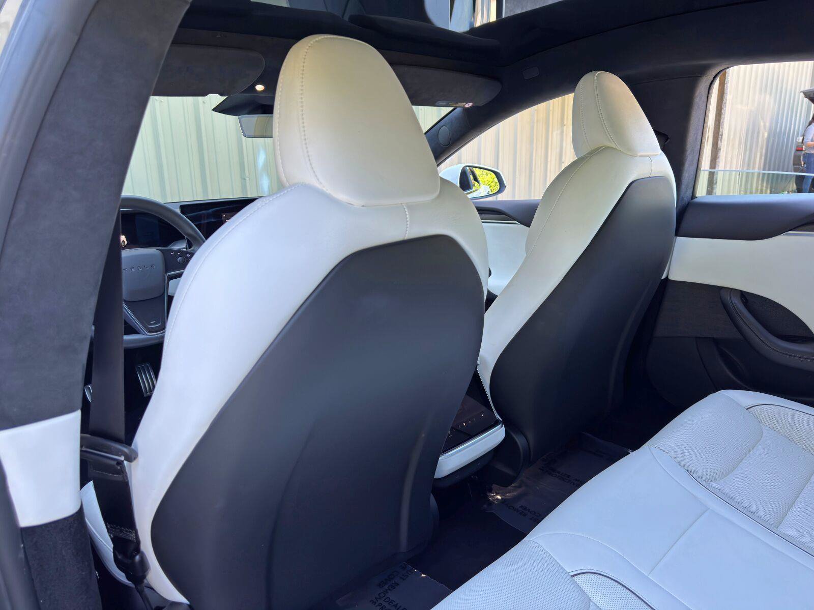 Used 2022 Tesla Model S Plaid AWD/4WD image 36