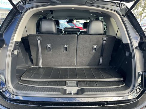 Used 2025 Honda Pilot EX-L image 24