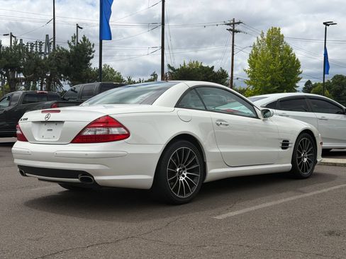 Used 2007 Mercedes-Benz SL 550 image 4