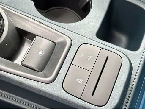 New 2026 Ford Maverick XLT image 29