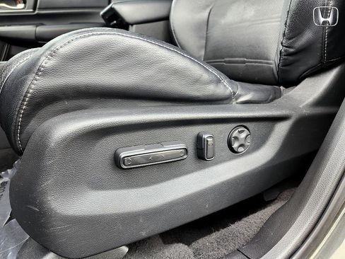 Used 2017 Honda CR-V EX-L image 13