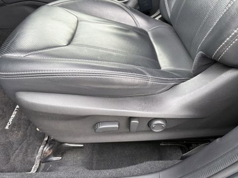 Used 2021 Subaru Forester Limited w/ Popular Package #3 image 29