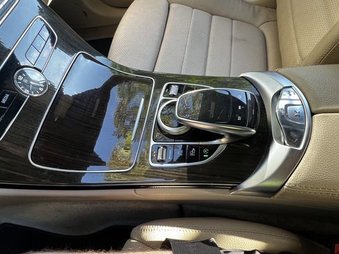 Used 2019 Mercedes-Benz C 300 Cabriolet image 28