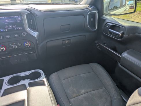 Used 2019 Chevrolet Silverado 1500 LT w/ All-Star Edition image 17