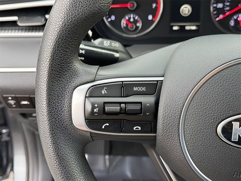 Used 2021 Kia K5 LXS image 15