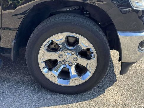 Used 2022 RAM 1500 Big Horn AWD/4WD image 7