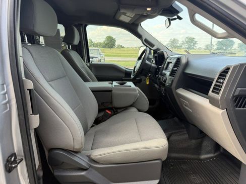 Used 2022 Ford F250 XL w/ Power Equipment Group image 8