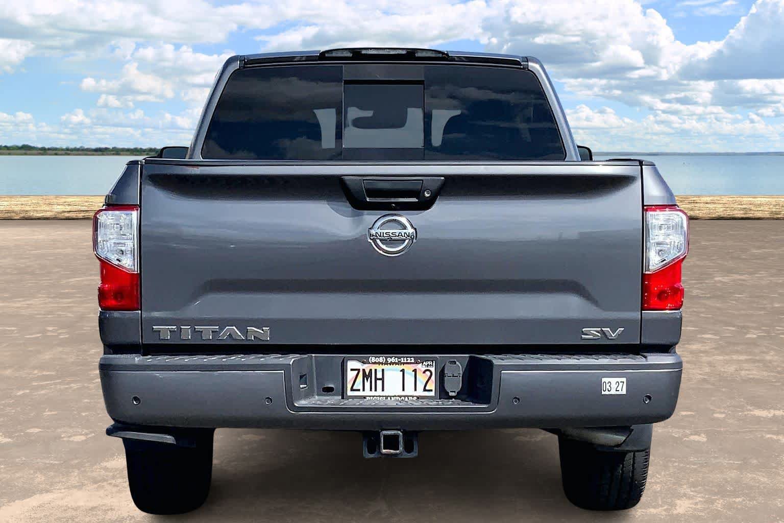 Used 2020 Nissan Titan SV w/ SV Convenience Package RWD image 5