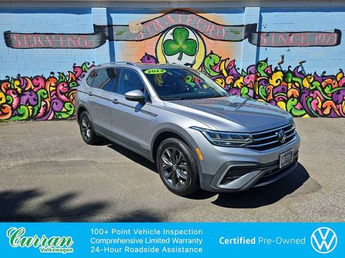 Certified 2024 Volkswagen Tiguan SE w/ Panoramic Sunroof Package AWD/4WD image 1