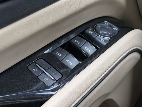 Used 2021 Cadillac Escalade ESV Premium Luxury w/ Driver Assist Tech Package RWD image 26