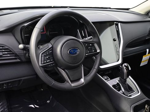 Certified 2025 Subaru Outback Premium AWD/4WD image 11