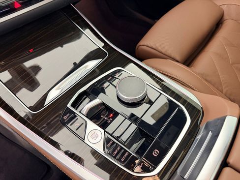 Certified 2024 BMW X5 sDrive40i w/ M Sport Package image 17