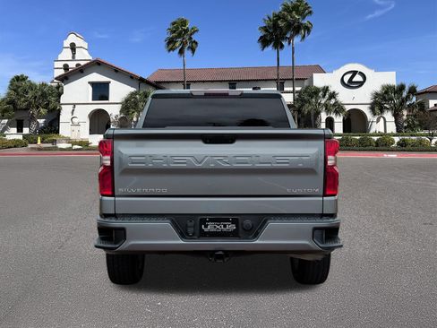 Used 2022 Chevrolet Silverado 1500 Custom RWD image 3