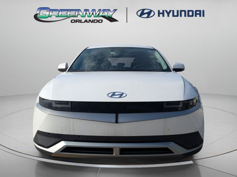 Used 2022 Hyundai Ioniq 5 SEL w/ Cargo Package RWD image 3