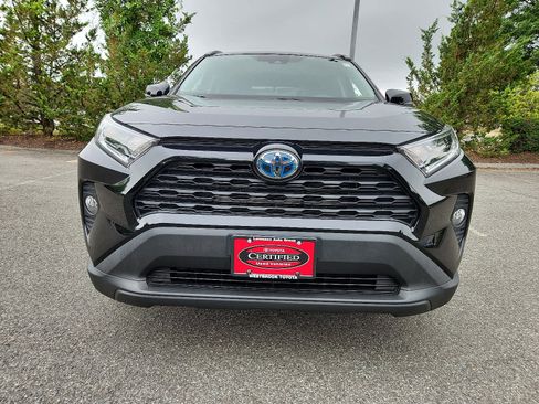 Certified 2021 Toyota RAV4 XLE image 2