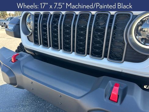 Used 2025 Jeep Wrangler Rubicon image 20