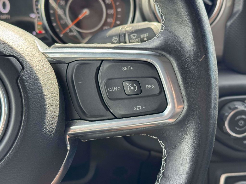 Used 2021 Jeep Wrangler Unlimited Sahara AWD/4WD image 21