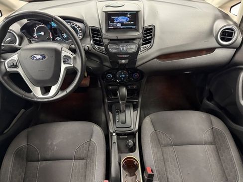 Used 2014 Ford Fiesta SE w/ Equipment Group 201B image 14