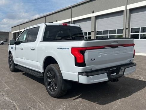 New 2025 Ford F150 Lightning Lariat image 7