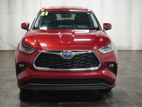 Certified 2021 Toyota Highlander Limited image 11
