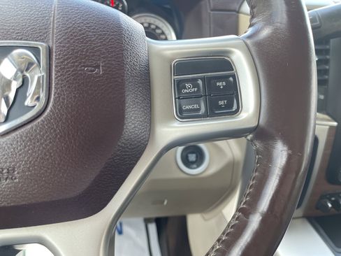 Used 2018 RAM 3500 Laramie image 19