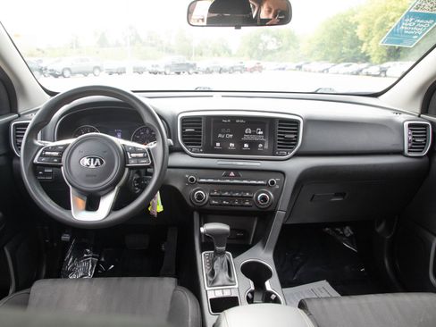 Used 2020 Kia Sportage LX FWD image 15