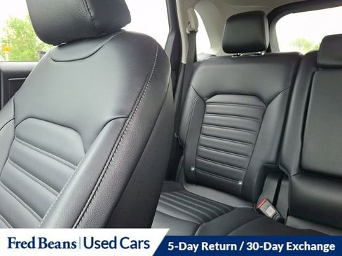 Certified 2024 Ford Edge SEL w/ Convenience Package AWD/4WD image 17