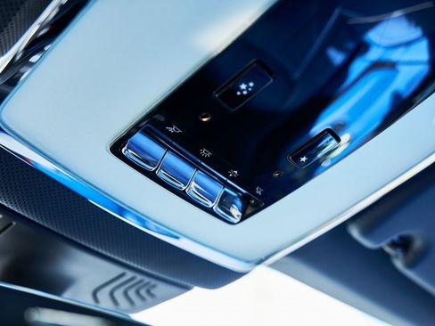 Used 2023 Rolls-Royce Cullinan Black Badge w/ Driver's Package image 86