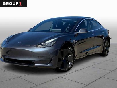 Used 2020 Tesla Model 3 Standard Range Plus