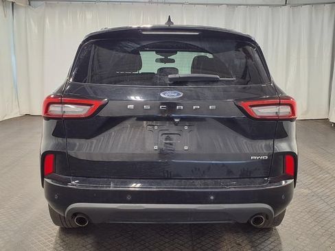 Used 2023 Ford Escape ST-Line w/ Tech Pack #1 AWD/4WD image 7