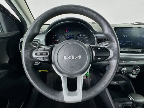 Used 2022 Kia Rio LX image 11