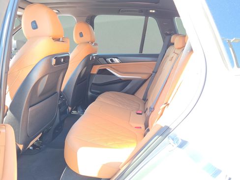 Certified 2024 BMW X5 xDrive40i w/ Premium Package image 12