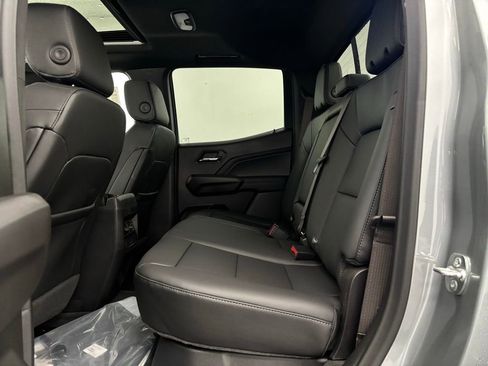 New 2026 GMC Canyon Elevation w/ Convenience Package image 38