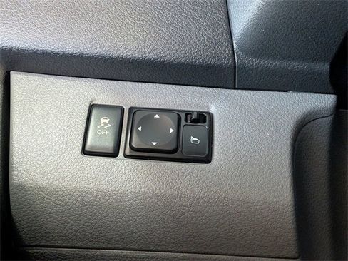 Used 2019 Nissan NV200 SV image 18