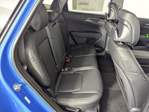 New 2026 Kia Sportage SX image 35