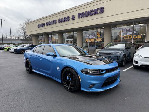 Used 2019 Dodge Charger Scat Pack w/ Plus Group image 1