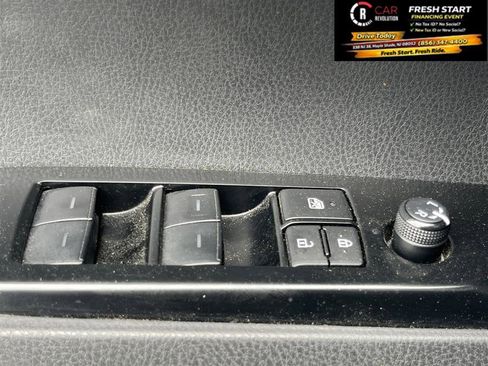 Used 2025 Toyota Camry XSE FWD image 26