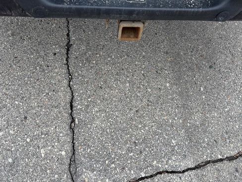 Used 2019 Ford F150 XLT w/ Equipment Group 302A Luxury image 12