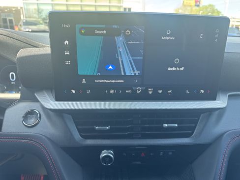 Used 2025 Ford Explorer ST image 8