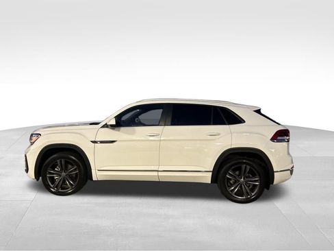 Used 2021 Volkswagen Atlas Cross Sport SE w/ Panoramic Sunroof Package image 7