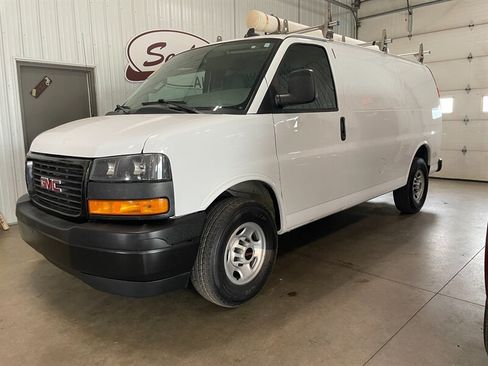 Used 2023 GMC Savana 2500 w/ Driver Convenience Package RWD image 1