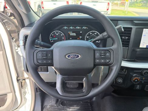 New 2026 Ford F250 XL RWD image 18