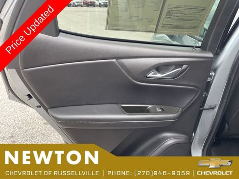 Used 2024 Chevrolet Blazer LT w/ Convenience Package FWD image 35