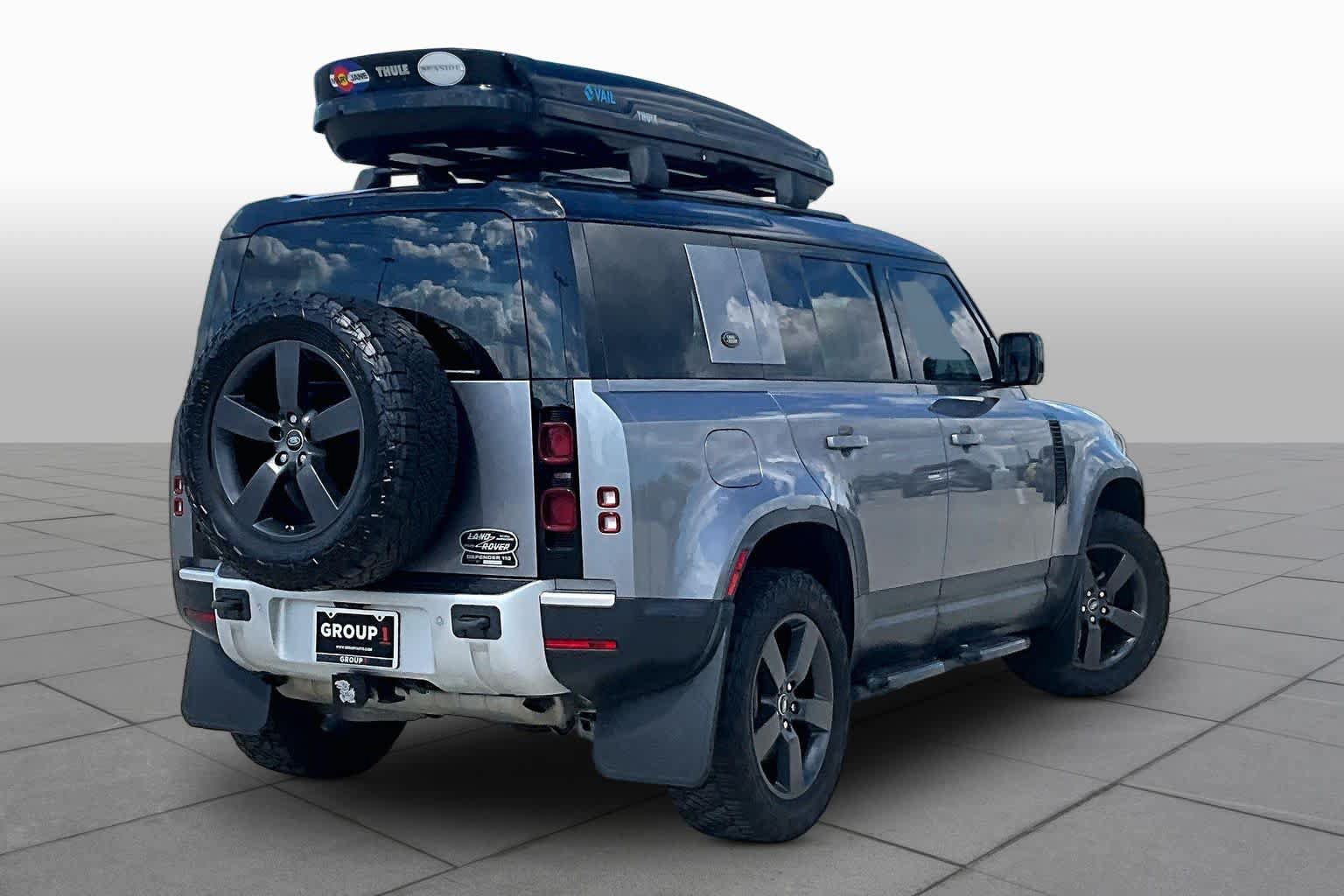 Used 2020 Land Rover Defender 110 HSE AWD/4WD image 12