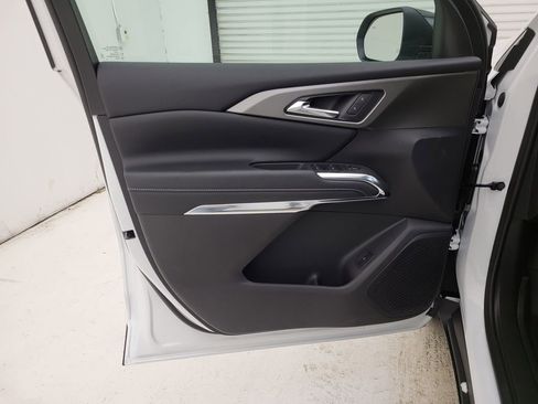 New 2026 Chevrolet Traverse LT w/ Sun and Wheel Package image 29