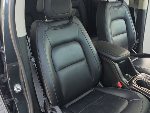 Used 2016 GMC Canyon SLT w/ Driver Alert Package RWD image 23