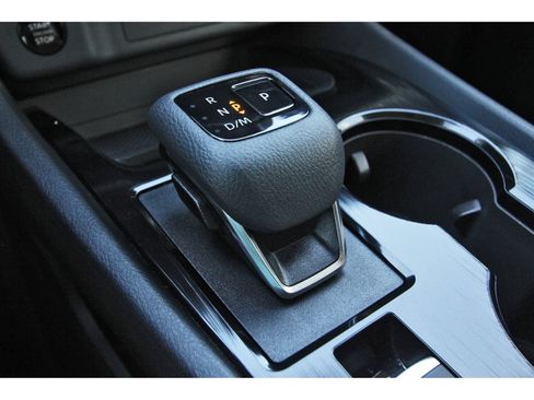 Certified 2026 Nissan Rogue SV FWD image 27
