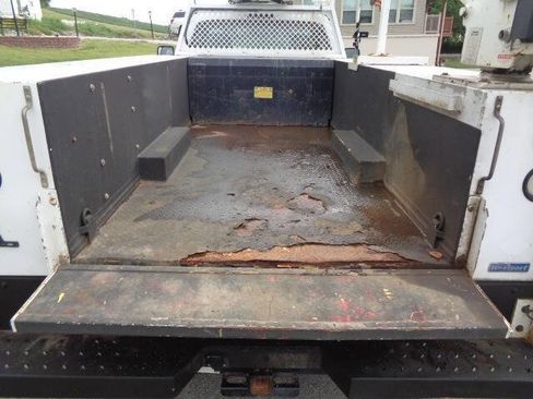 Used 2015 Ford F350 XL w/ Power Equipment Group image 5