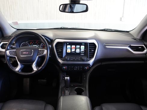 Used 2019 GMC Acadia SLT image 17